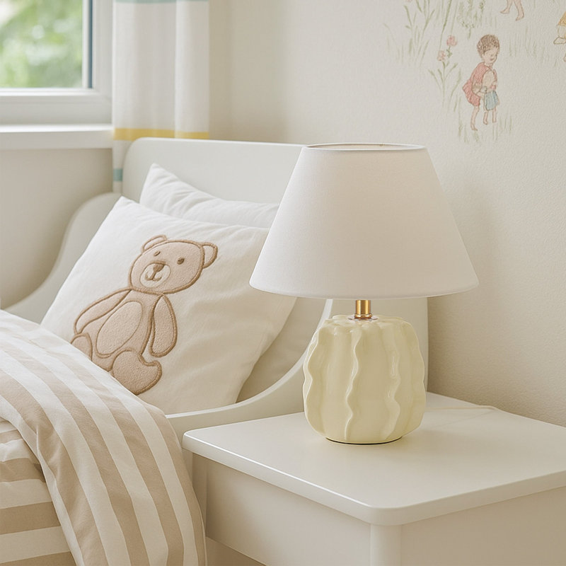 Lampe de table en céramique Lila