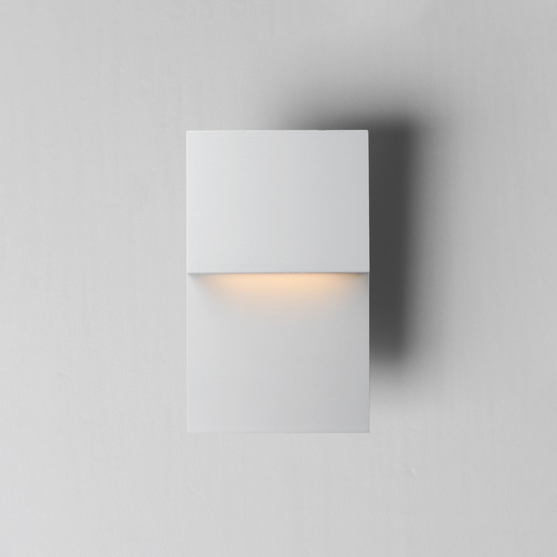 Pathfinder-Outdoor Pathway Light, White