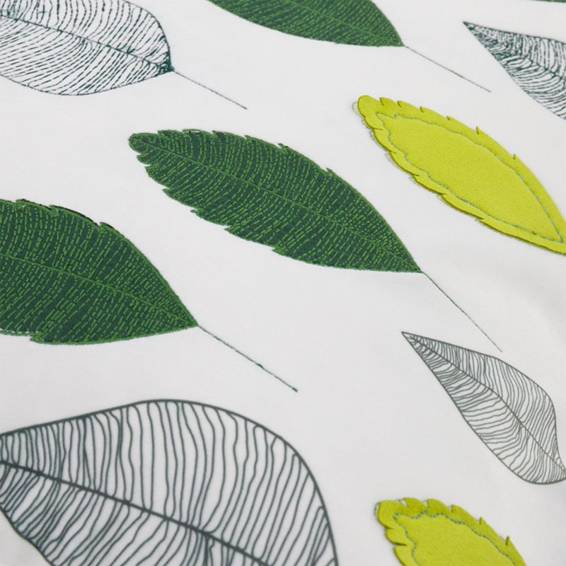  Housse de coussin décorative 18 x 18 po Accent Leaves, Vert/blanc