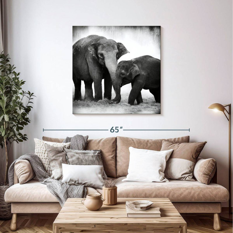 Crowle Elephant BW II, H 39 po x l 39 po