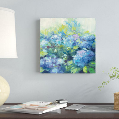 «Bright Hydrangea II» par Julia Purinton, reproduction d'art sur toile tendue