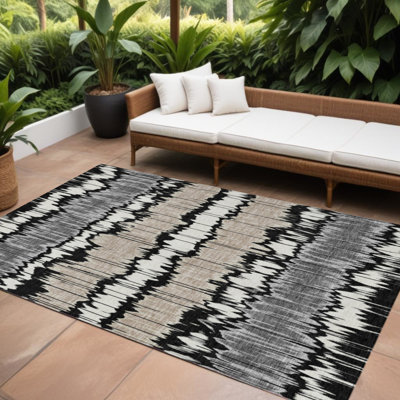 Tapis extérieur lavable rayé noir et argent 9 'X 12'