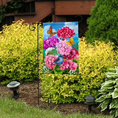 Geraniums In Bloom Garden Flag