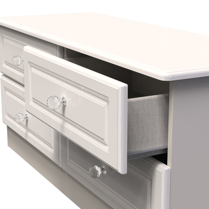 Conover 112 cm W Chest of 4 Drawers