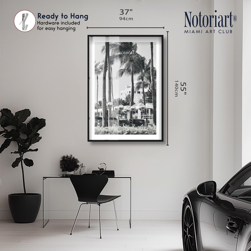 «Disco by the beach Shadowbox Print Miami Art Prints» par Notoriart, H 55 po x l 37 po, Noir
