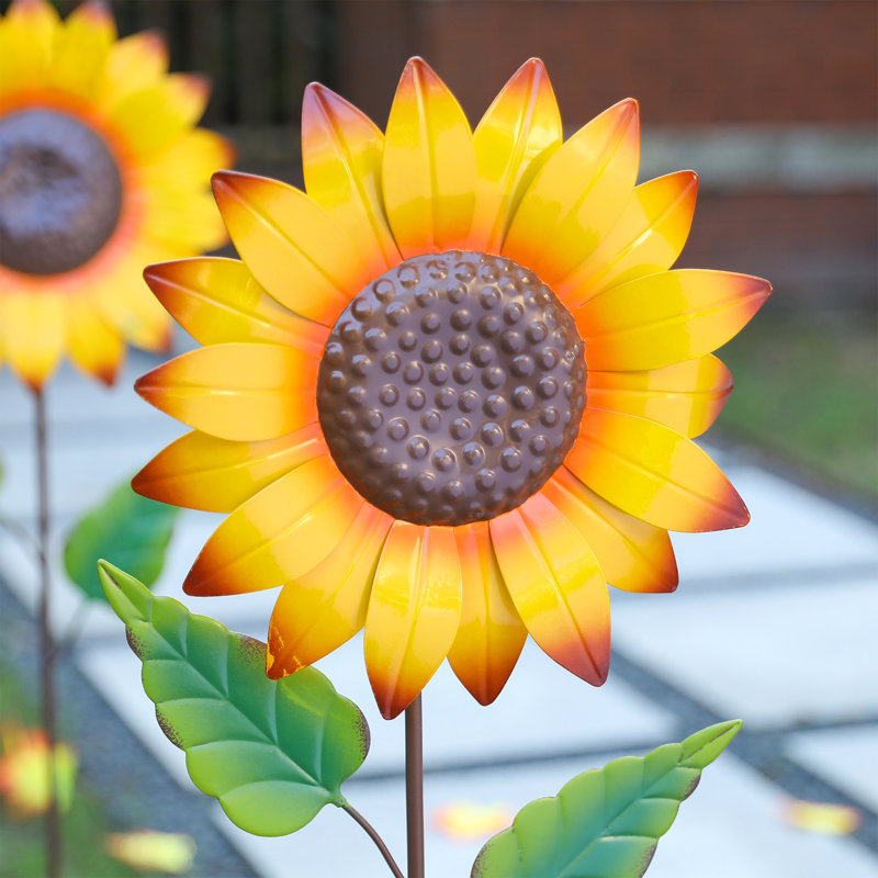 Yard Stake Metal Decoration