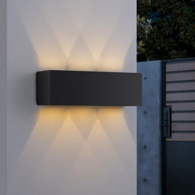 Arlease Aluminum LED Wall Light