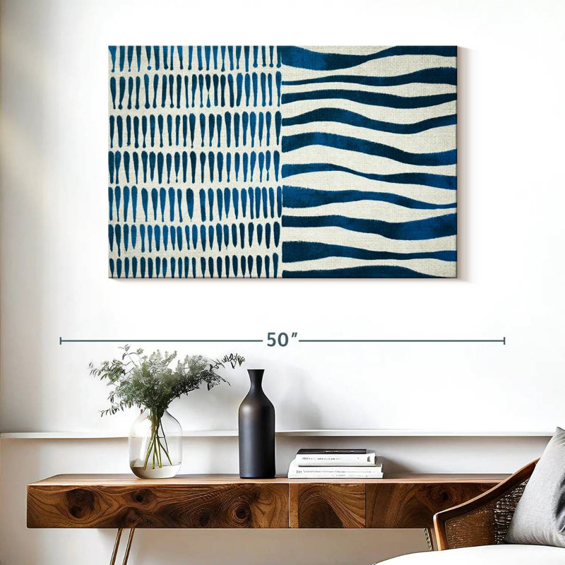 Avery Dual Tribal Pattern, 26" H x 39" W
