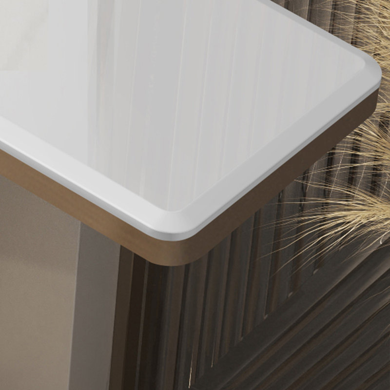Console luxueuse de style italien, H 33,5 po x l 63 po x P 13,8 po, Doré