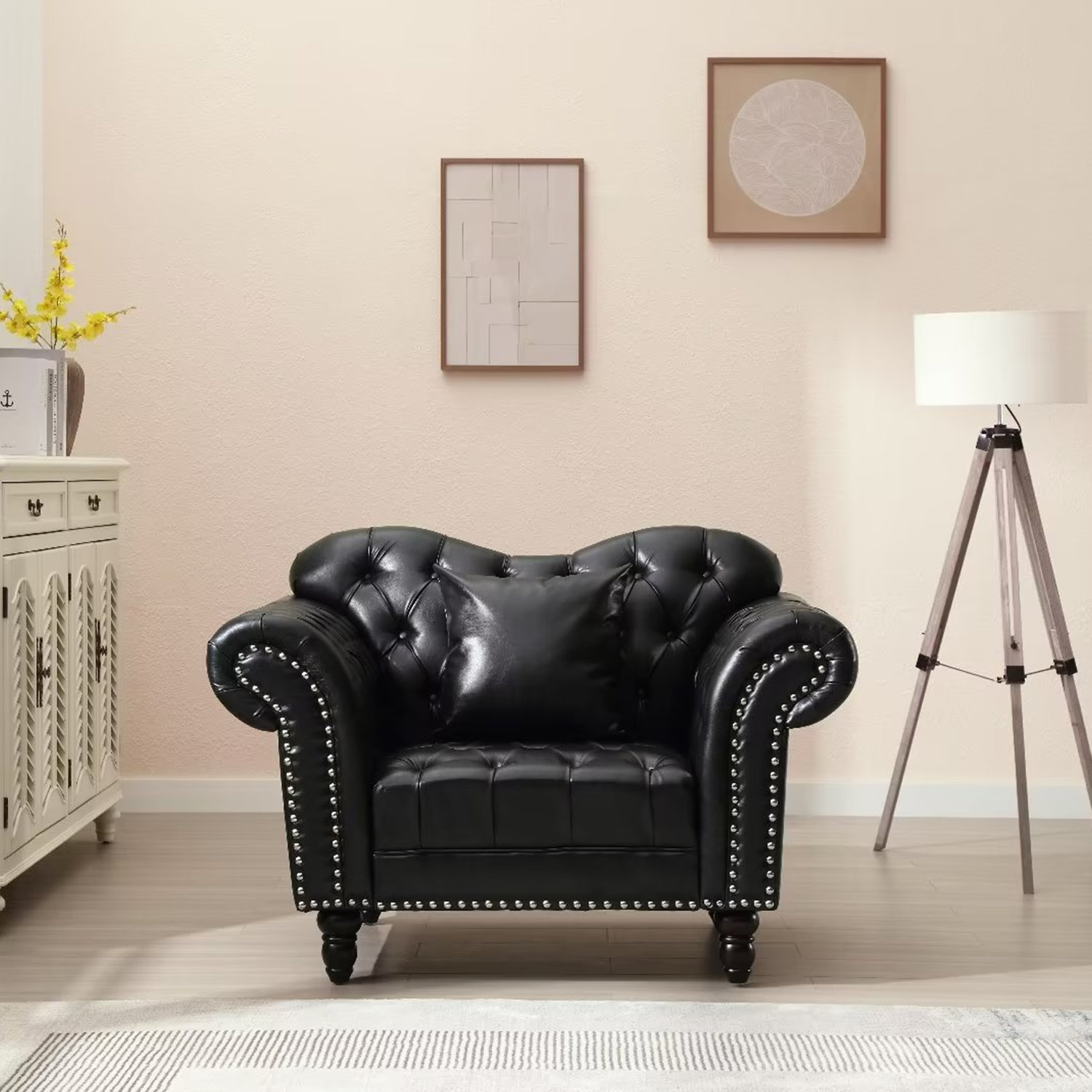 Black leather best sale chesterfield chair