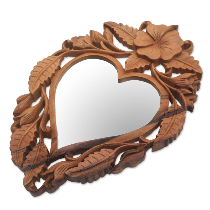 Miroir mural en bois de coeur jepun Roshawna