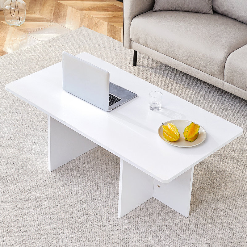 Table basse en bois aggloméré de 44,8 pouces à grain de bois - Support triangulaire de luxe moderne et stable., Blanc