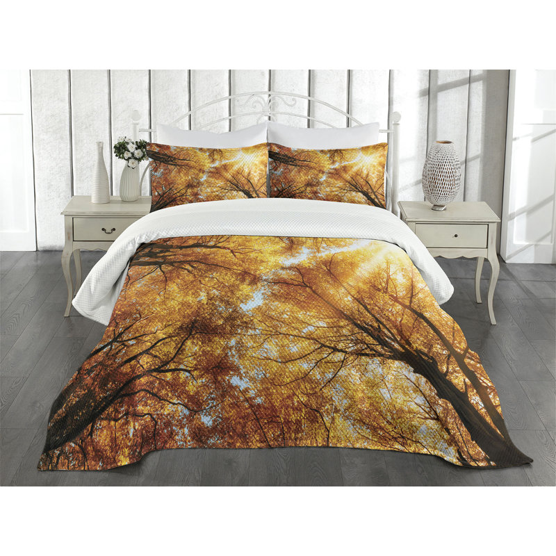 White Quilted King Bedspread Set with Pillow Shams