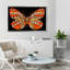 Léopard et papillon doré (horizontal) par Jodi - impression-1298130067-1298130064