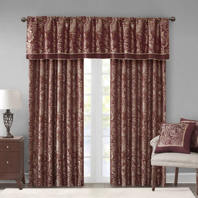 Aubrey Jacquard Single Window Valance, Burgundy