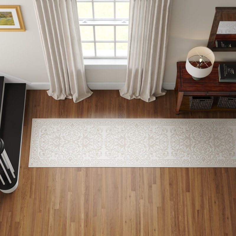 Airyana Oriental Indoor Rug, Runner 2'6" x 13'