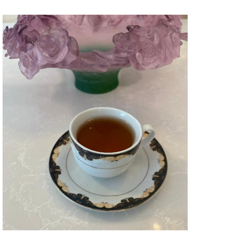 Ensemble de tasse à thé et soucoupe en porcelaine - blanc avec motif à volutes bleu et or (ensemble de 6)