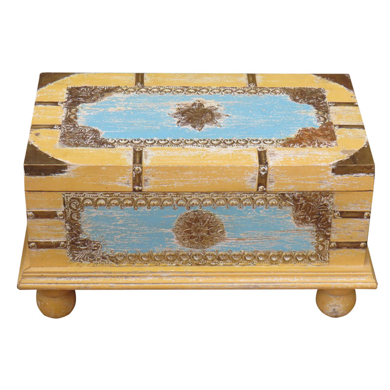 Armisha Blanket Chest, Yellow/Blue