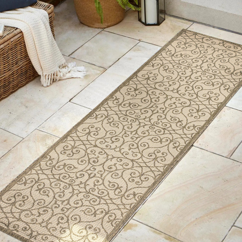 Tapis oriental beige / brun Haggerty, Tapis de couloir 2 pi 2 po x 8 pi