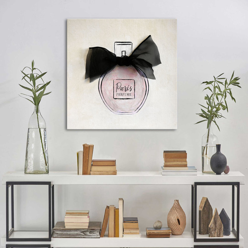 "Perfume Paris" par Tava Studios, reproduction sur toile, H 18 po x l 18 po x P 1 po