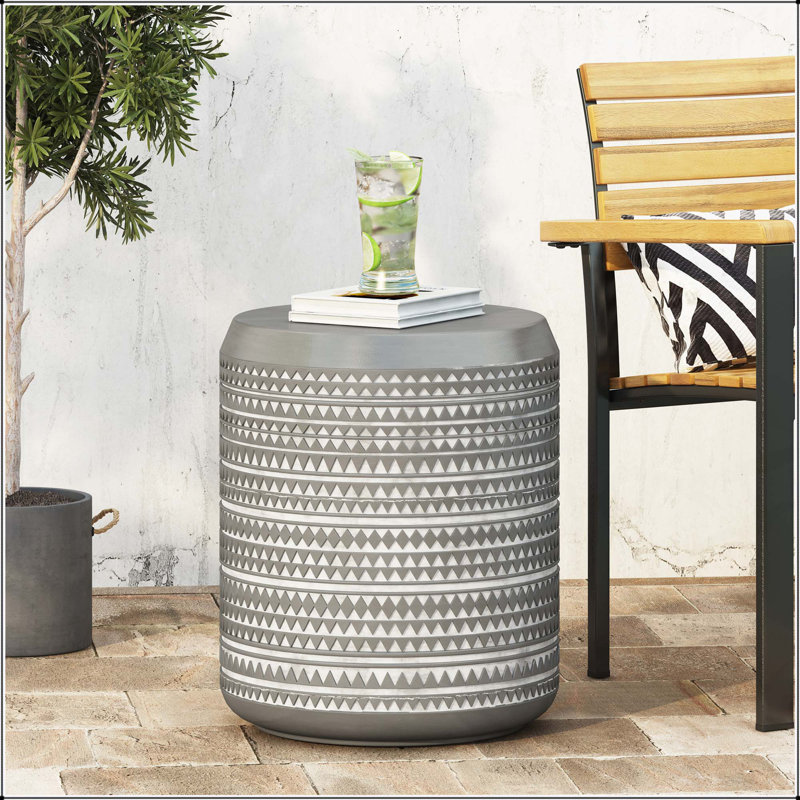 Table d'appoint extérieure en béton Bohemian