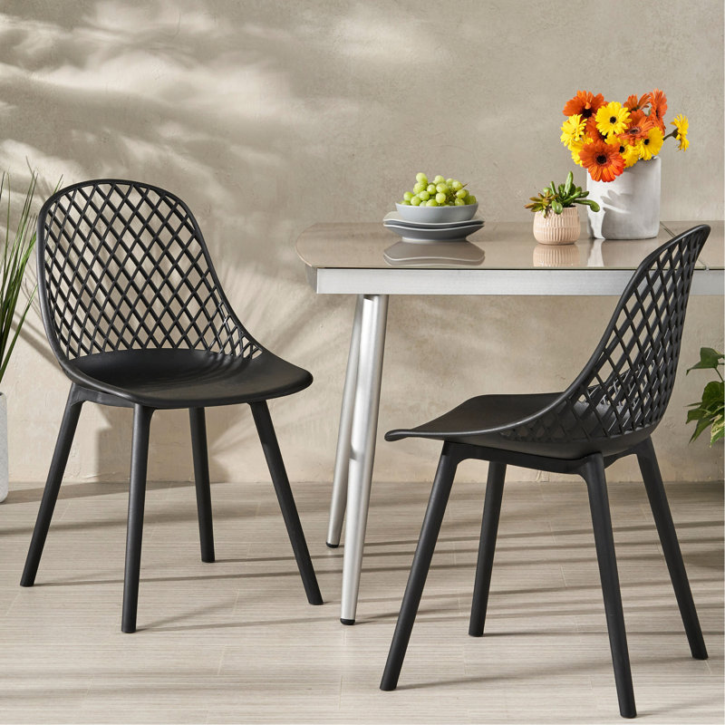Chaise d'extérieur moderne - Chaise Lily en polypropylène noir avec structure et finition stables, matériau de la structure du siège