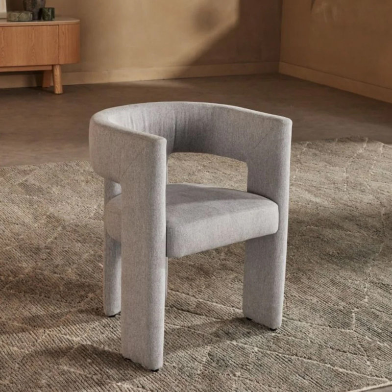 Chaise en tissu Guntis, gris clair