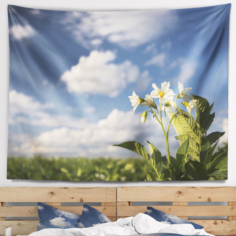 Tapisserie de fleurs en polyester avec accessoires suspendus inclus, H 32 po x l 39 po
