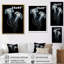 Impression sur toile «Black and White Jellyfish Luminous Drifters I» - Plage et océan-95890680-95890686