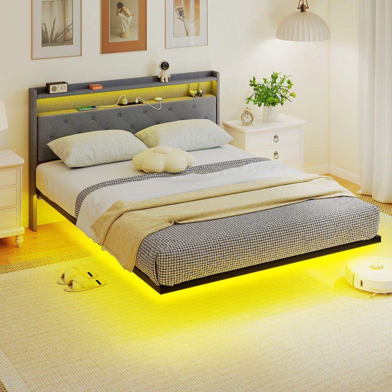 Upholstered Bed, Kingsize (5')