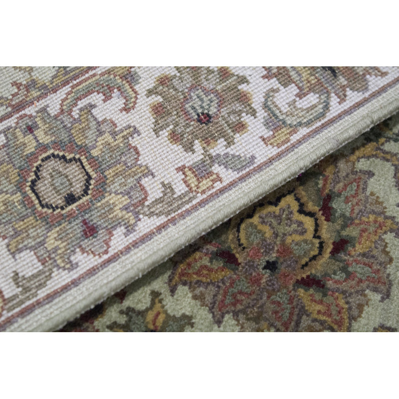 Tapis vert et ivoire noué à la main de haute qualité