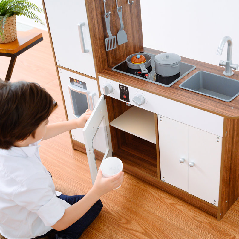 Play Kitchen Set