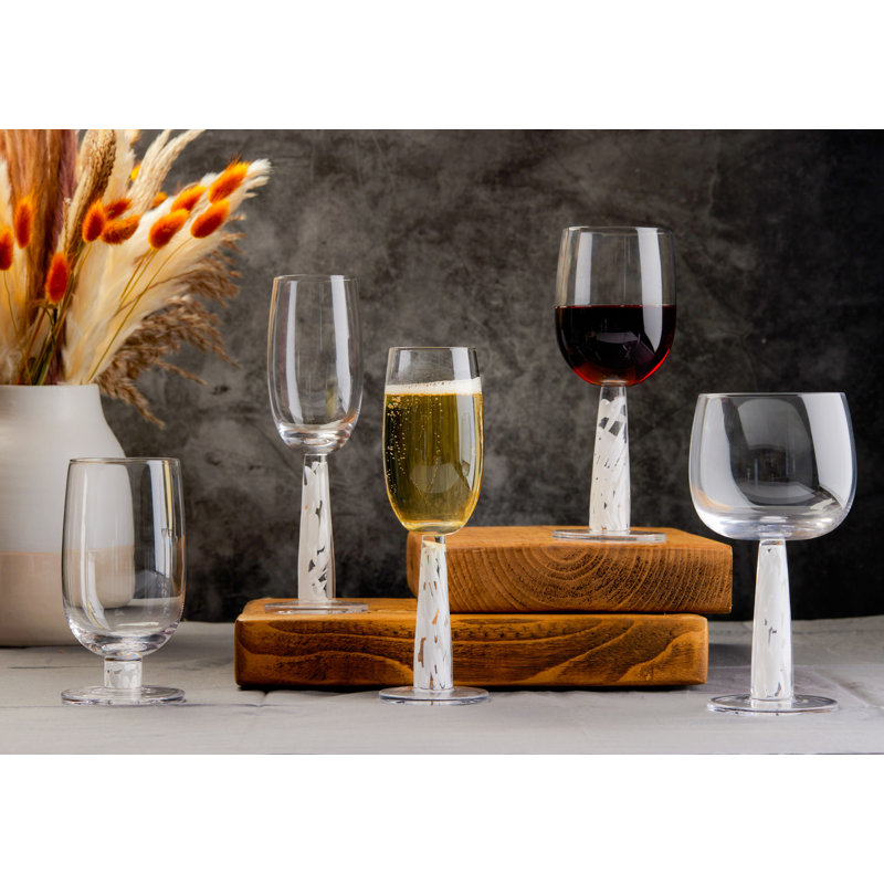 Manhattan 8.5oz. Glass Champagne Glass Stemware Set