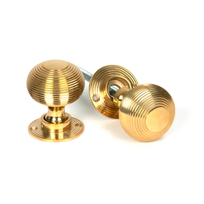 Passage Knobset