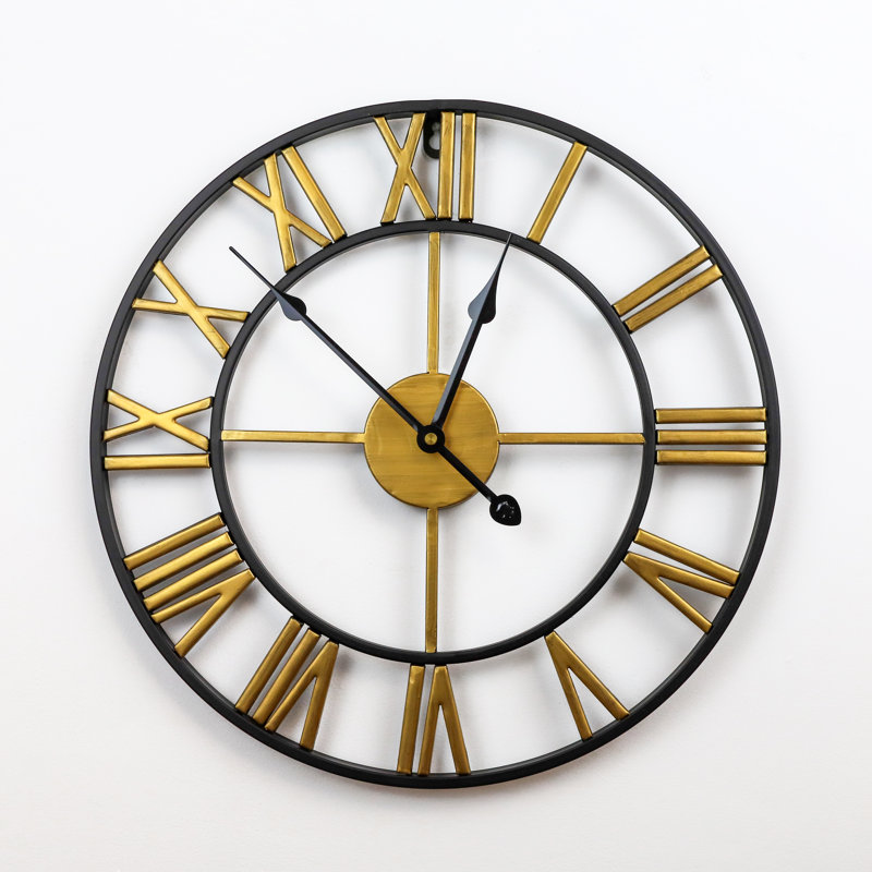 Chon Metal Wall Clock