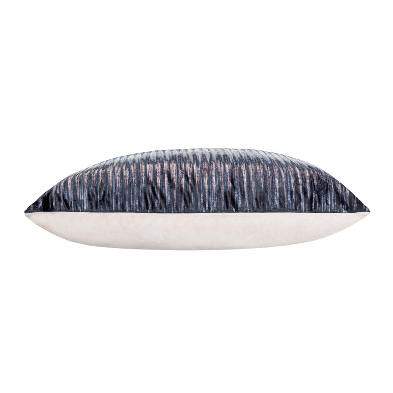 Coussin décoratif en velours Cloud9 Design Bali, 22 po x 22 po