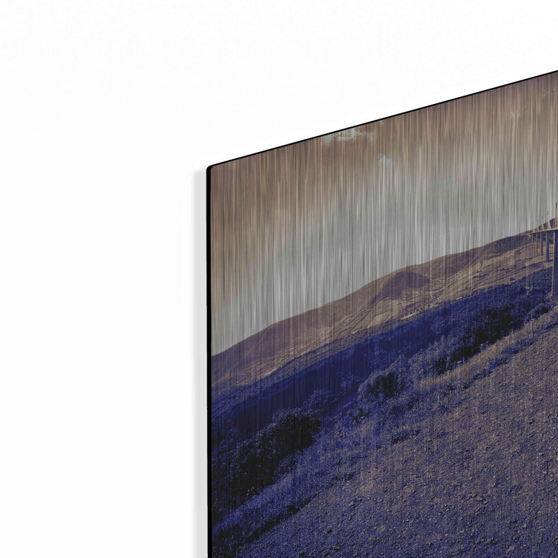 «Lunar Viaduct» par Sebastien Lory, H 16 po x l 24 po