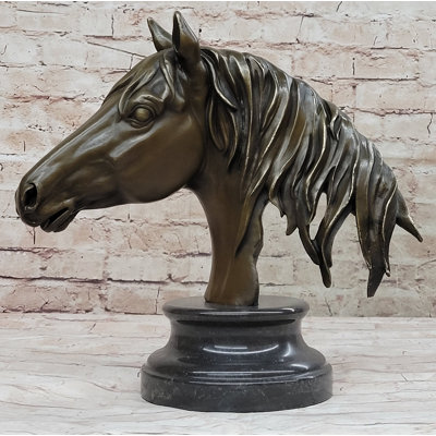 Figurines et sculptures Tenishia
