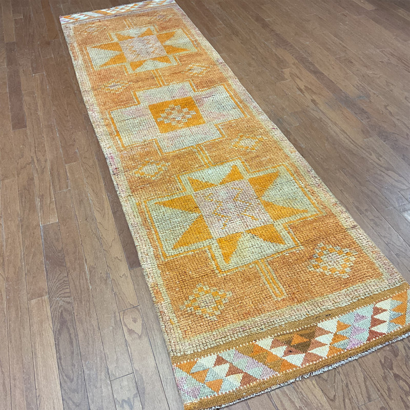 Tapis de couloir Oushak fait à la main Bungalow Rose