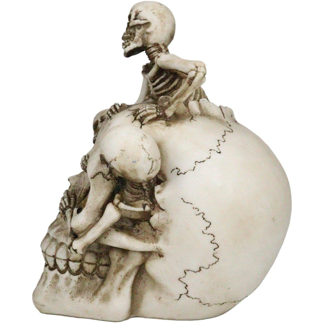 Bazluke Fantasy & Sci-Fi Figurines & Sculptures The Holiday Aisle®