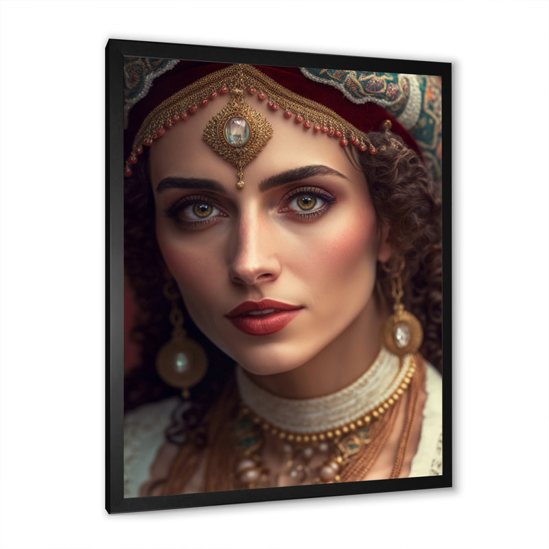«Tere Young Woman With Bohemian Jewellery VI», reproduction sur toile, H 20 po x l 12 po x P 1 po, Cadre photo noir