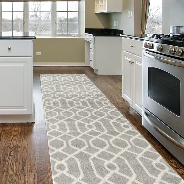 Lubrin Rug Mercer41 Pullins Power Loom Silver/Cream Rug & Reviews - Wayfair Canada