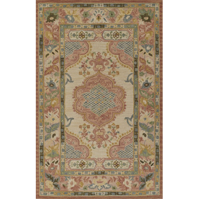 Tapis rose Momeni