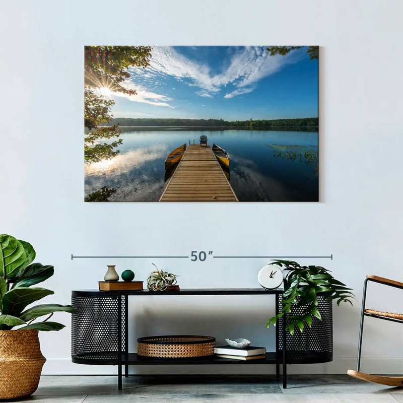 Dock on placid lake Aletra, H 30 po x l 45 po