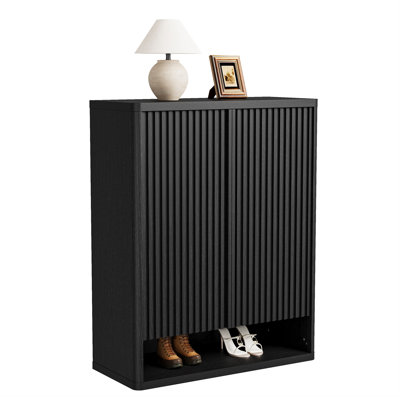 39.5Inch Shoe Cabinet, Large Shoe Storage Cabinet with Adjustable Shelves, Wooden Shoe Organizer with Fluted Door Holds 25–30 Pairs for Entryway & Living Room,Black