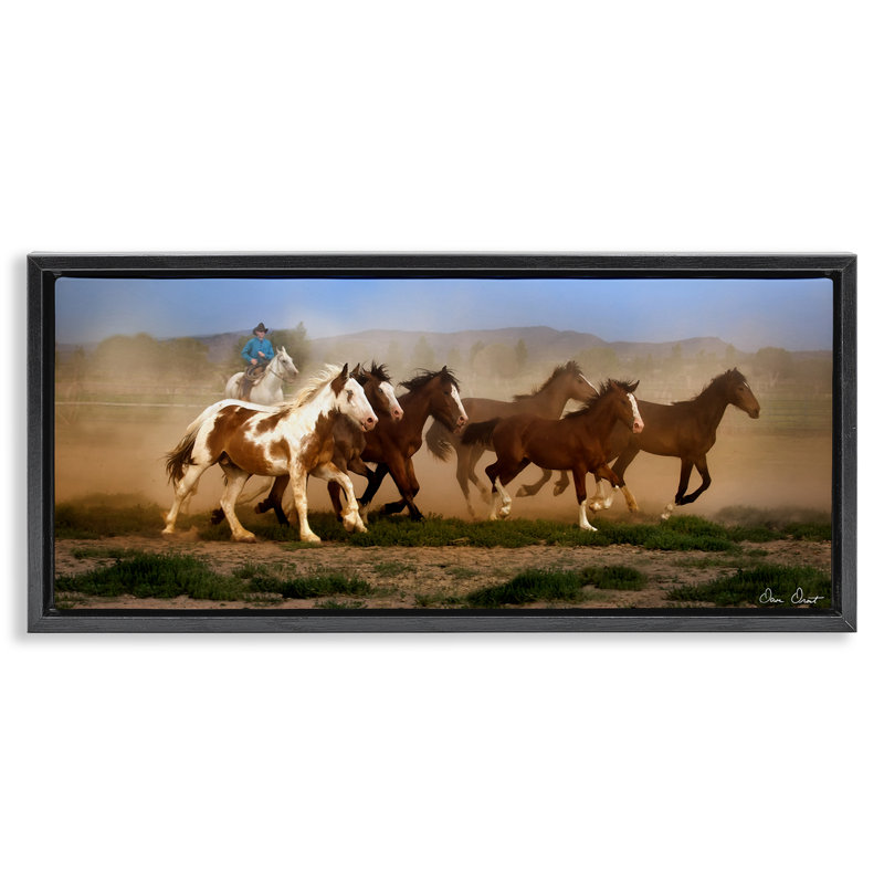 «Trots Horses & Cowboy», art mural encadré sur toile flottante, design par David Drost, H 11 po x l 25 po
