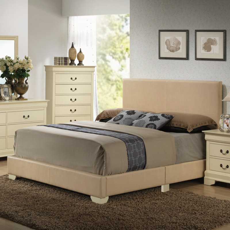Charming Casual Full Bed In Beige