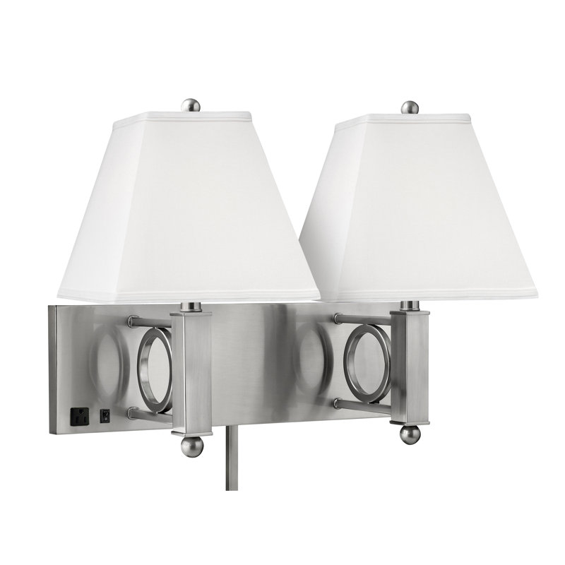 Plug-in Armed Sconce