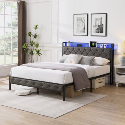 Lit plateforme tapissier Braegan