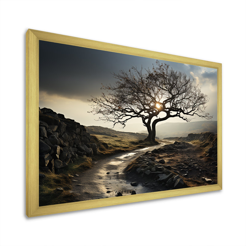 «Dark Storms Charm In Winter», reproduction sur toile, Cadre doré simple, H 12 po x l 20 po x P 1 po
